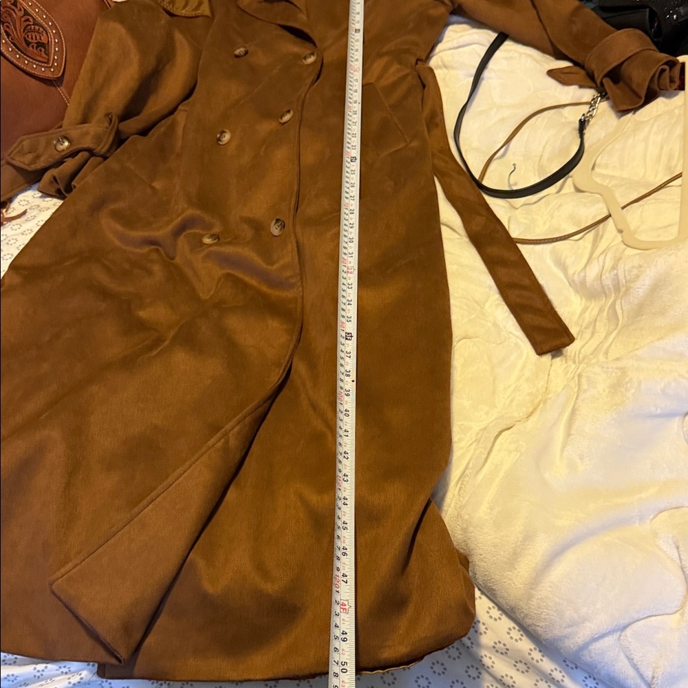 Elegant Brown Women's Trench Coat - Picture 14 of 14